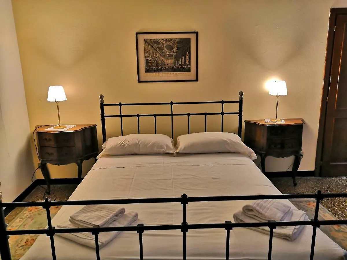 Apartment Appartamento Ruga Giuffa Venice